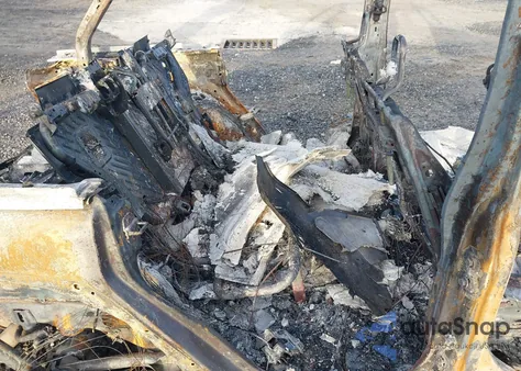 2021 Jeep Wrangler Unlimited Sahara Altitude 4X4 z USA, uszkodzony, nr VIN 1C4HJXEGXMW733884